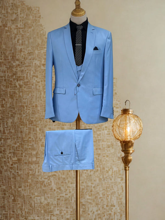 Costume Bleu Ciel Trois Pièces – Fraîcheur & Élégance